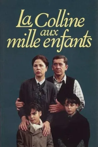 Póster de La colline aux mille enfants