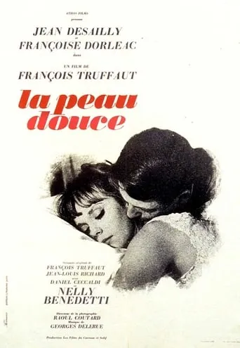 Póster de La piel suave (1964) con Jean-Louis Richard como Man in Street (uncredited)