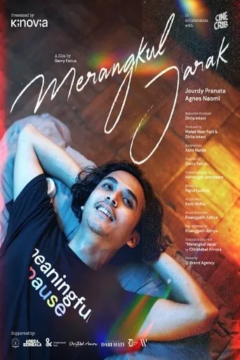 Póster de Merangkul Jarak