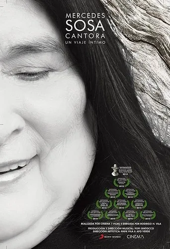 Póster de Mercedes Sosa, Cantora un viaje íntimo