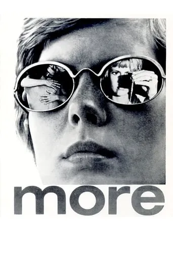 Póster de More