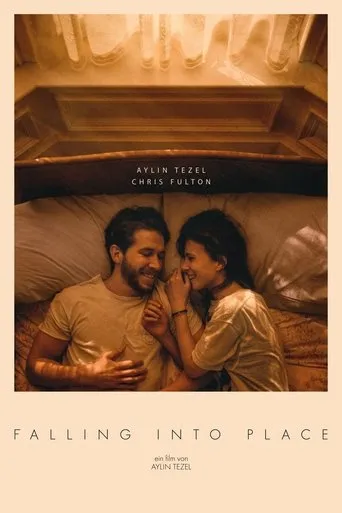 Póster de Nuestro momento perfecto (2023) con Michael Carter como John