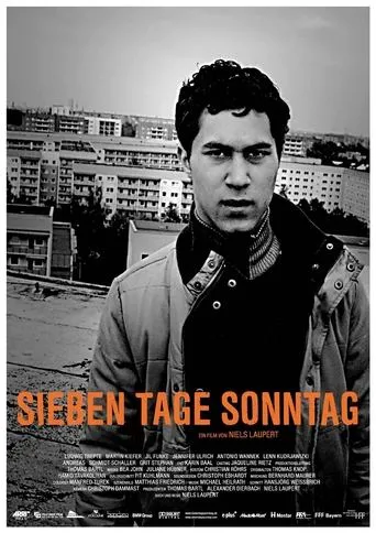 Póster de Siete domingos a la semana (2007) con Andreas Schmidt-Schaller como Polizist Gregor