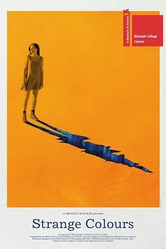 Póster de Strange Colours