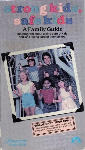 Póster de Strong Kids, Safe Kids
