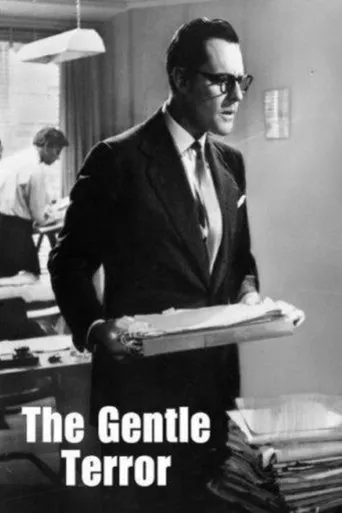 Póster de The Gentle Terror