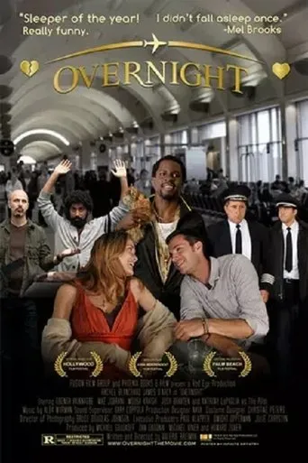 Póster de Una noche diferente (2012) con Gbenga Akinnagbe como TMJ