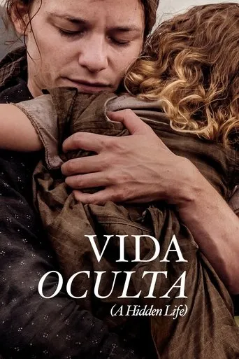 Póster de Vida oculta (2019) con Monika Lennartz como Frau Schuster