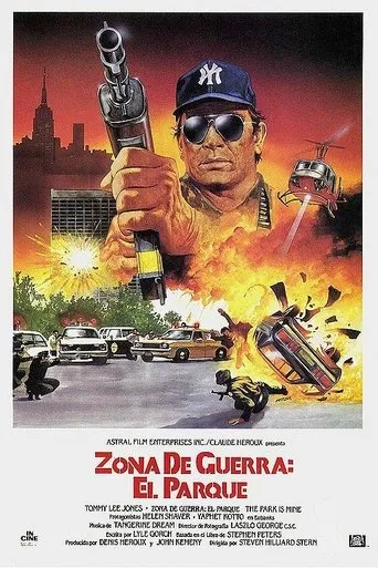 Póster de Zona de guerra: El parque (1985) con Carl Marotte como Santini
