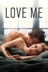 Póster de Love Me