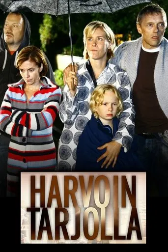 Póster de la serie Harvoin tarjolla